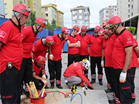 AKUT’tan Ataşehir Belediyesi personeline kurtarma eğitimi