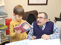 NECATİ TOSUNER, AHMET TELLİ ÇOCUK VE HALK KÜTÜPHANESİ’NE KONUK OLDU