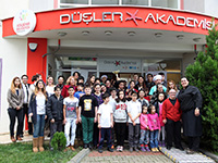 Ataşehirli Öğrenciler Düşler Akademisi Öğrencileriyle Buluştu