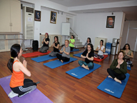 ATAMEM’DE YOGA DERSLERİ BAŞLADI