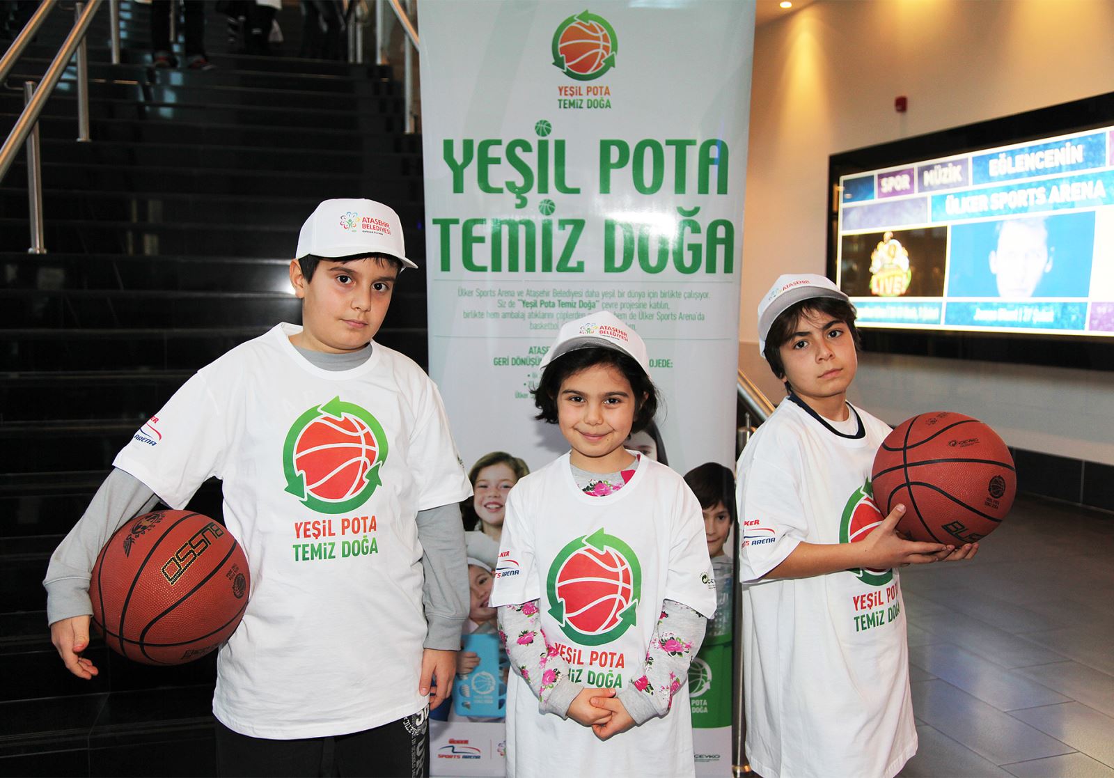  Ataşehir Belediyesinden Çevreci Öğrencilere Ödül