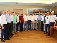 MUHTARLARDAN ATAŞEHİR BELEDİYESİ'NE BAYRAM ZİYARETİ