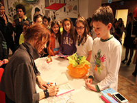 Elif Şafak Ataşehirli Öğrencilerle Buluştu
