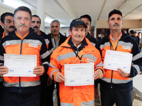 33 temizlik işçisi okuma-yazma sertifikası aldı