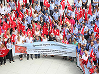 Ataşehir Belediyesi çalışanları demokrasiye sahip çıktı