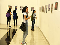Gençler fotoğraf yeteneklerini sergiliyor