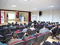 Ataşehir’deki okullarda madde bağımlılığı konulu seminerler düzenleniyor